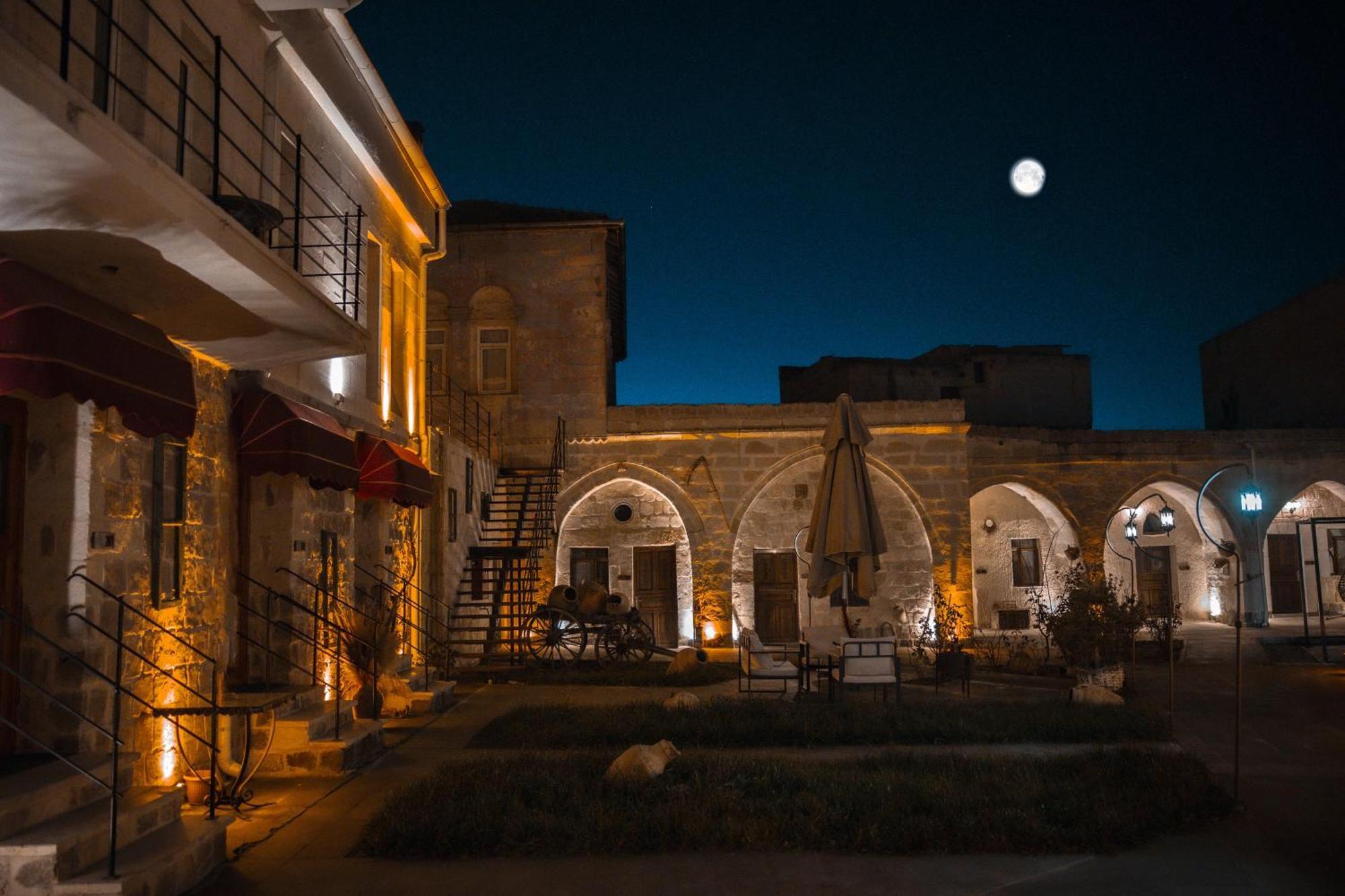 Bed and Breakfast Cavusin Cave House-Cappadocia Göreme Zewnętrze zdjęcie