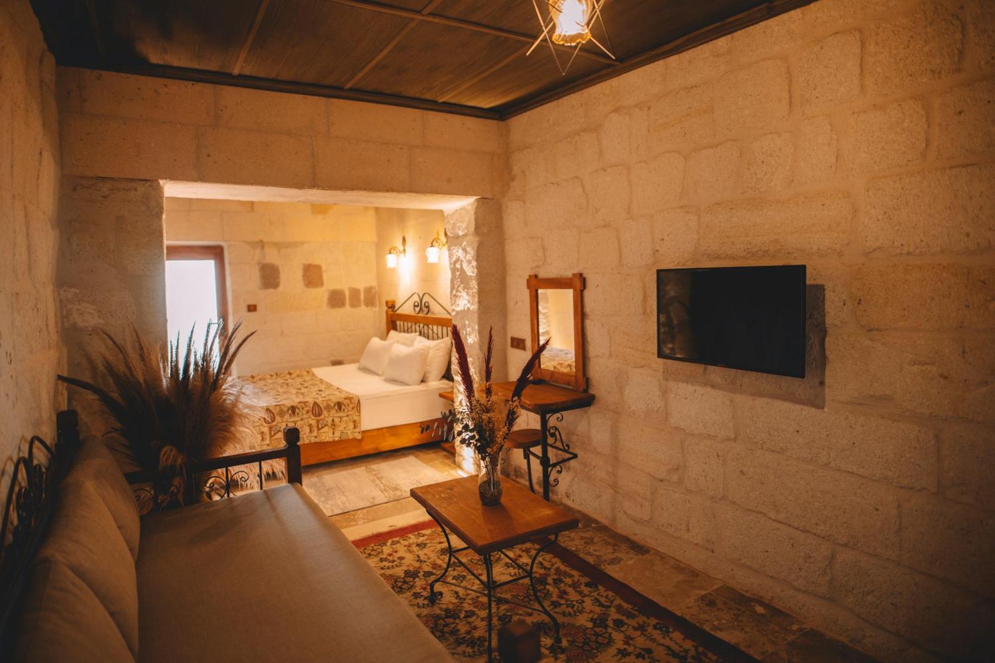 Bed and Breakfast Cavusin Cave House-Cappadocia Göreme Zewnętrze zdjęcie