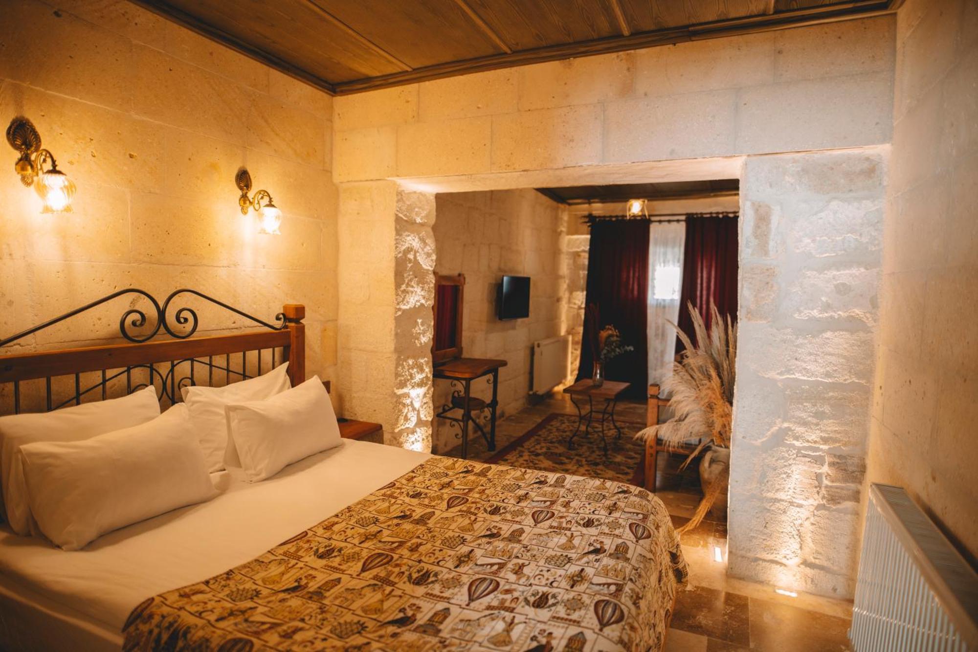Bed and Breakfast Cavusin Cave House-Cappadocia Göreme Zewnętrze zdjęcie