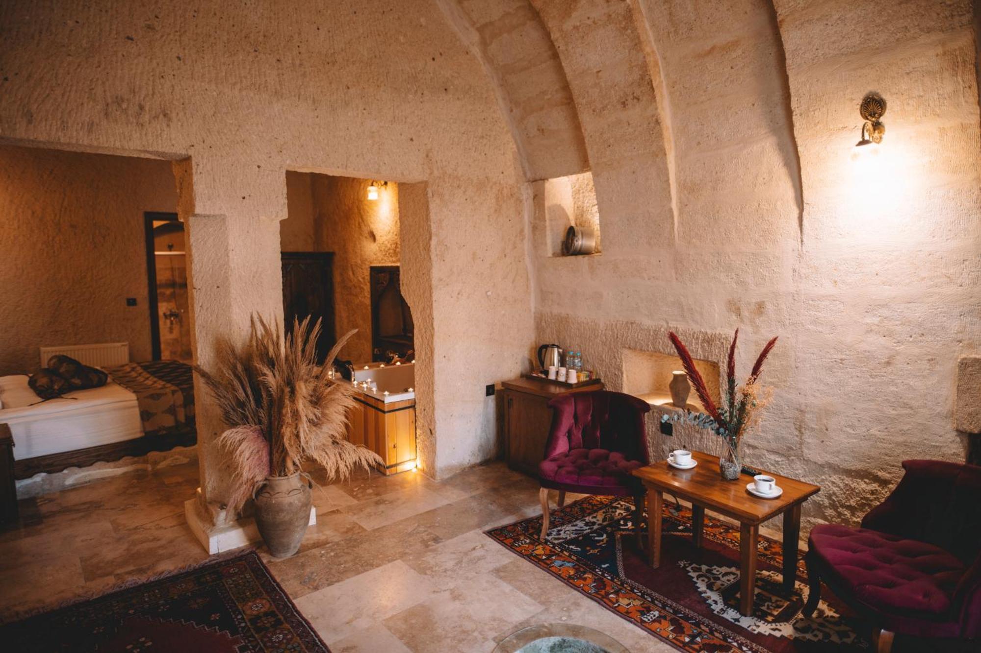 Bed and Breakfast Cavusin Cave House-Cappadocia Göreme Zewnętrze zdjęcie